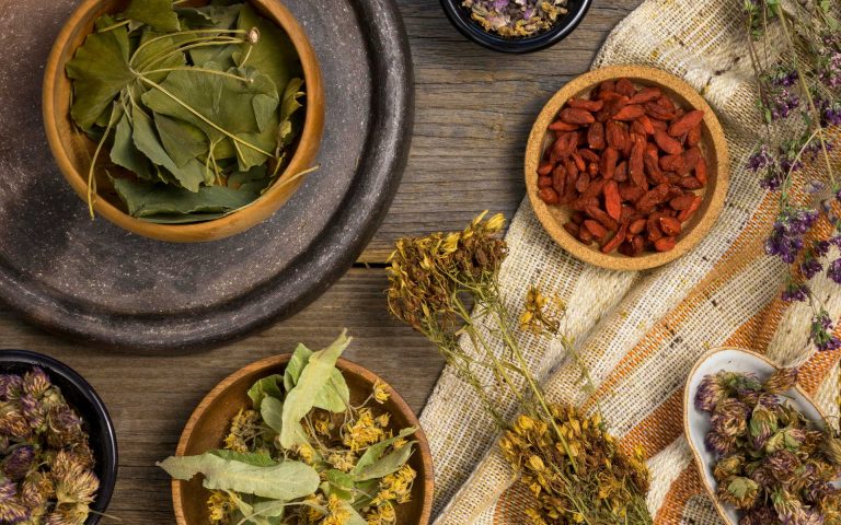 Top gyulladáscsökkentő gyógynövények és fűszerek